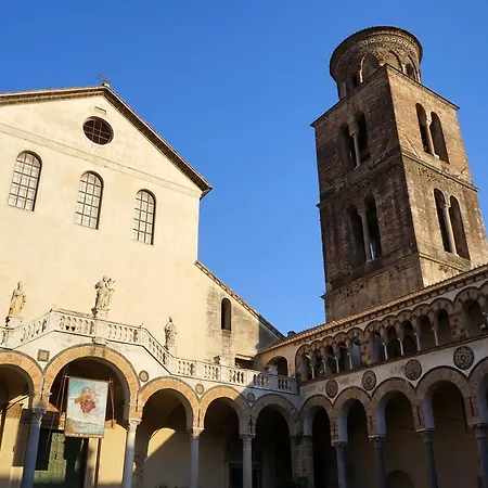 Palazzo Storico Gatto Holiday home Salerno